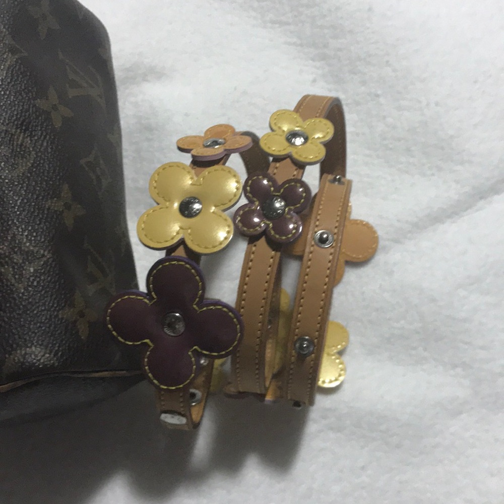Louis Vuitton Fleur flowers vernis belt